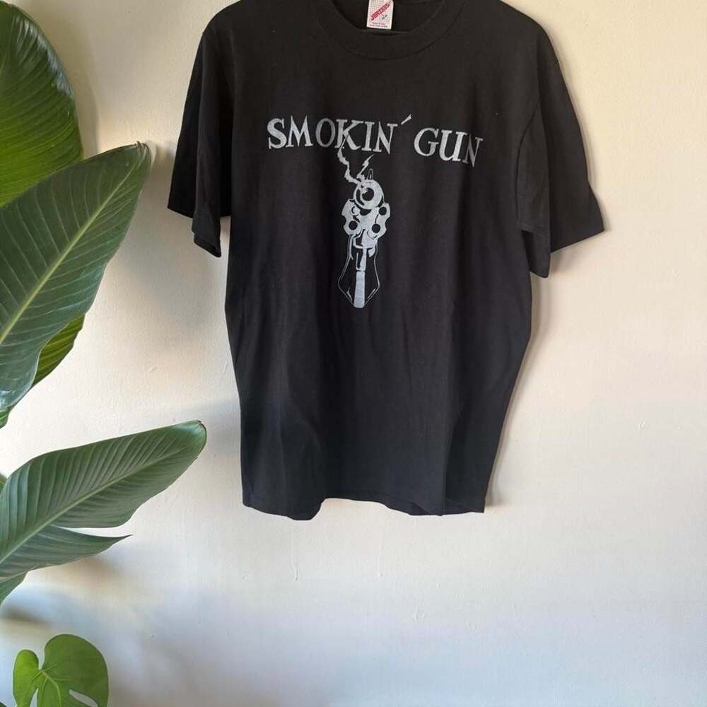 Vintage Jerzees Smokin Gun T-Shirt Black Size L